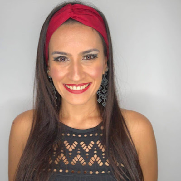 Meet your Posher, Jade - Picture 1 of 1